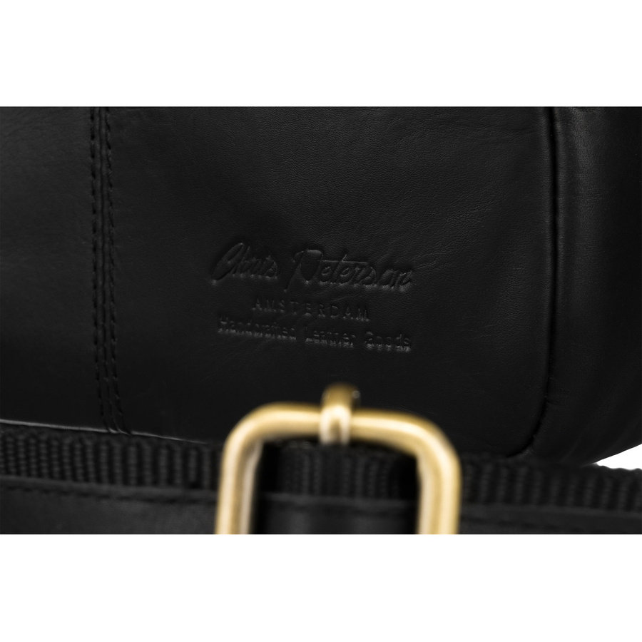 Peterson Férfi Bőr Oldaltáska PTN 720E-OPU-6873 Black - Fekete - Image 8